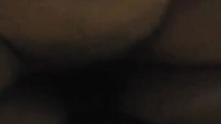 潮州庵埠女食瓜事件安埠人妻王老师趁着老公外出勾引同校体育老师家中偷情