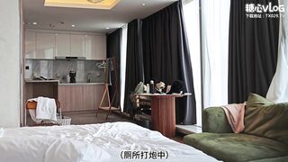 【糖心探花】在下王老师_约操实习老师朱迪_跪舔肉棒超爱当母狗_无套深插蜜穴_骚叫连连