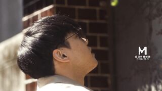 #麻豆MAN0005 赤裸  #梁芸菲