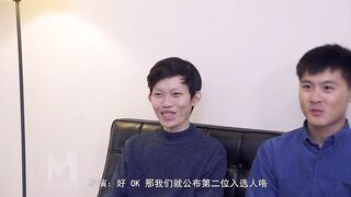 #麻豆映画 MD0090 实习男优3 女优老师的肉体体验 - 夏晴子