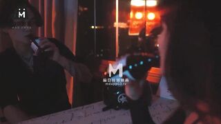 麻豆出品X猫爪影像，MMZ-036.赵一曼.修车艳遇.床上交流摩托爱好.
