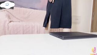 【极品风韵尤物-糖糖】修理工帮寂寞人妻疏通下水道 骚丁蜜瓣色诱 滚烫窒息夹茎抽送爆射 梅开二度口穴中出，高清1080P原版无水印