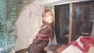 【萝莉控狂喜】杭州海王【OF约炮实录】长得像混血儿的高颜值JK学生妹被捆缚无法动弹深入爆操，高清1080P无水印原档