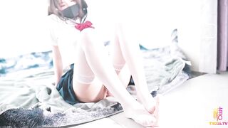 极品丝控淫臀【Misa酱】性瘾白丝JK学妹侍奉 紧致鲜嫩无毛小穴 美妙抽插滚烫触感 后入宫腔无套中出内射，高清1080P原版无水印