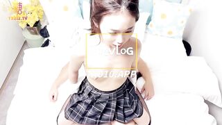 清纯高中生的特殊告白，JK嫩萝趁爸妈不在家肉体告白家教老师，粉嫩蜜穴被狠狠抽插，口爆肉便器少女，高清1080P原版无水印