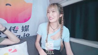 【大像传媒DX-019】芷媗【街头搭讪长腿服饰店员】高清1080P原版首发【DX-019】