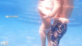【长治传媒CZ-0003】麻豆代理-夏雨荷【美妻蜜月的爱抚】我老婆的身材超火辣，高清1080P原版首发【CZ-0003】