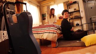 FNS-209 [中文字幕] 在男性友人家的一个周六早晨醒来吃过午饭做爱晚上去便利店后再做爱然后再次一起入睡的周日夜晚 - 藤井兰兰