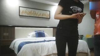 酒店互换娇妻4P激情啪啪
