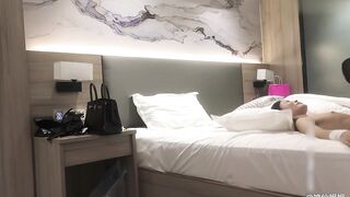 双飞尤物冲刺阶段她终于喊出最骚的话 哥哥用力操死我这个小骚逼！