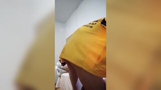 外卖小哥 ，偶遇粉丝一起3P熟女姐姐