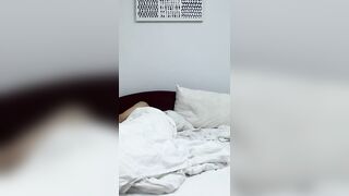 勇闯柬埔寨-4 找一个可以陪着摇勒摇勒的女孩 每种姿势都搞一轮 继续让她狂吹 吹到筋疲力竭
