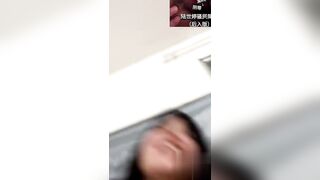 广西反差贱母狗趁男友不在和网友裸聊被录屏曝光 性欲旺盛勾引网友操自己