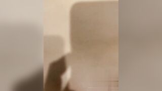 艺术学院舞蹈小美女暑假带学弟男友回家玩操爱 小男友生猛输出很是耐操！
