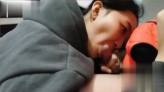 从校服到婚纱 要经历多少人渣 华中理工大学清纯素颜学生妹 徐薇 分手后性爱视频外流！