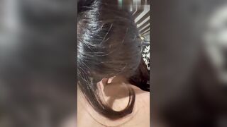 和亲姐偷偷开房让她换上和服开操，轻轻一舔就喷了好多，生过孩子了逼还这么嫩