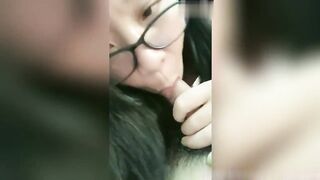 最新泄露 真实母子乱伦文化范眼镜妈妈和大学生19岁的儿子做爱无套内射还算挺嫩的蝴蝶逼