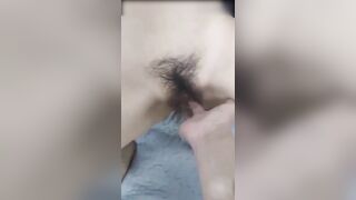 真实家庭乱伦 大哥打来电话我后面狂插嫂子