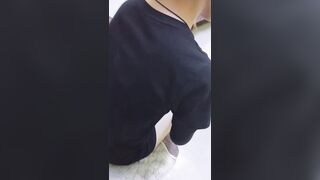 用一套衣服，换妹妹给我解决生理需求，你们觉得值吗？