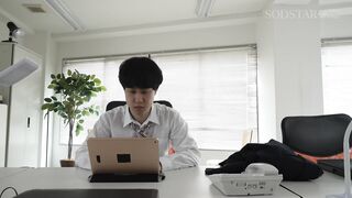 START-448 [中文字幕] 朴素眼镜的事务后辈其实是闷骚痴女 玩玩只做一次后突然豹变用色情漫画积累的技巧让我射精无数次 -星乃莉子