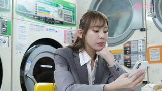 SNOS-283 [无码中文字幕] 雨天出现在投币洗衣店直到洗衣结束前性感身体毫无防备 - 楓ふうあ