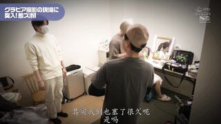 SSIS-365 [新模型无码破解] 前所未闻的整人AV大作战 贴身采访一个月 找到机会就来个突然插入 - 三上悠亚