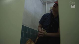 SSONE-481 [无码中文字幕] 清纯女主播在采访无家可归者群体时被掳到满是异味的床上 遭受10次狂暴轮奸 明日叶三叶