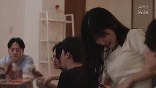 IPZZ-388 [中文字幕] 這不是強暴…只是在同意下做愛…對吧 和大學的好友們喝酒…喝醉後偷偷和其中一人做愛…無法拒絕，最後和大家持續做愛…被大家輪流幹到高潮 樱空桃