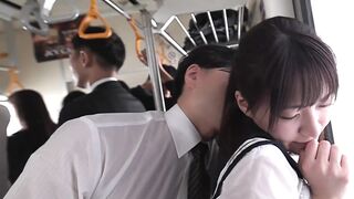 HMN-833 [中文字幕] 那个夏天，我在大汗淋漓之中，被在电车上不断地痴汉骚扰。那是汗水与内射精液在胖次中交织在一起的夏天。- 东条夏