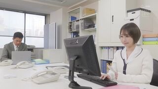 HMN-874 [中文字幕] 一本正经的会计眼镜职员，竟然是M感的女王大人！通过释放工作压力与欲望的抖S玩法，立场逆转的我被迫接受体内射精管理 - 宍戸里帆