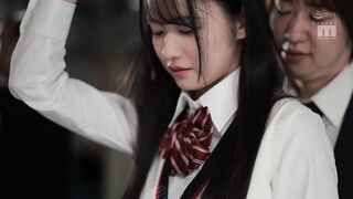 MIDA-244 [中文字幕] 被变态指交到发不出声音，爱液溢出，被玷污了 三木環奈