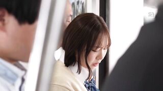 SNOS-302 [中文字幕] 碰瓷痴汉大叔翻车！软弹爆乳JK的大危机！最后反被大叔的痴汉手法幹到高潮不止 - 小日向美优