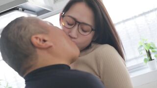JUR-736 [中文字幕] 其实是被强行干的吧 我暗暗倾慕的婶婶香奈，早已被邻居大叔调教成了发情的母狗…。寡妇BSS ～本想在周年祭时表白，结果早已被睡了 水户香奈