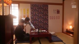 CJOD-519 [中文字幕] 用手撸的话就不算出轨哦 被想当女友的她最好的闺蜜用乳交密着耳语手交诱惑，被榨干到明天都起不来床的我， 宍户里帆