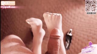 XJX-243 大奶女秘书被我操瘫在床