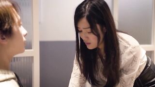 #麻豆映画 MD0038 兄妹乱伦2 - 徐韵珊