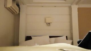 探花偷拍约外围发泄兽欲扯发撕脸口爆颜射人家眼睛里了