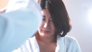 JUQ-886 [中文字幕] 裸模NTR震撼出轨视频，被老板和妻子陷入耻辱之中~ 推川悠里