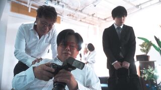 JUQ-886 [中文字幕] 裸模NTR震撼出轨视频，被老板和妻子陷入耻辱之中~ 推川悠里