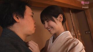IPZZ-871 [无码中文字幕] 旅馆濒临倒闭女老板为了招揽游客温柔地陪伴男客直到中出射精靠无套做爱改革成功实现转亏为盈 - 樱空桃
