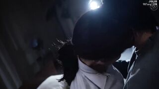 DLDSS-552 [无码中文字幕] 跟像我这样的大婶 也愿意无套做么 小沢菜穂