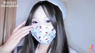 [糖心Vlog]【特殊服务】医生的特殊义工服务 上门帮残疾人全自动榨精 - 爱吃雪糕
