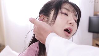 DLDSS-471 [中文字幕] 性欲旺盛的痛风美女巨乳迷人随便碰触便高潮喷发不断 - 善场麻美