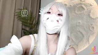 [糖心Vlog]【王者荣耀】蜜穴引诱 西施妹妹口足穴侍奉哥哥肉棒 骚穴塞满抽插 - 草莓甜筒