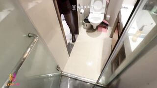 [糖心Vlog] 巨乳二合一 反差女友的双重人格极致反差演绎演绎两种性感感觉 - 情深叉喔