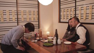JUQ-399 [中文字幕] 東条実澪 - 被客戶傲慢社長持續中出的出差接待專屬美女的美