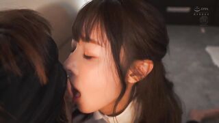 JUQ-483 [中文字幕] 栗山莉緒 - 就這樣說著甜言蜜語我沉溺和人妻足不出戶SEX之中直到大學延畢