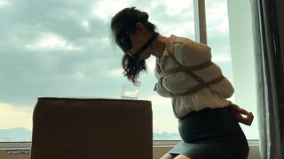 骚老婆旅行直播3 OL制服 口水收集