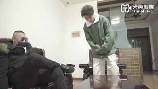 【天美传媒】林凤娇【富二代爆操援交大学生】黑丝嫩穴被富二代粗暴猛插，高清720P原版【TM0159】