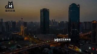 【猫爪影像】清纯女神-寻小小【清纯女孩的破处仪式】乱伦！哥哥插干粉嫩初鲍，麻豆出品【MMZ-051】